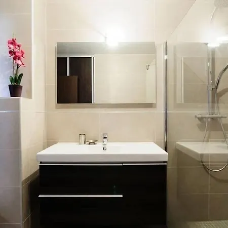 公寓 T2 Agosta 100m De La *