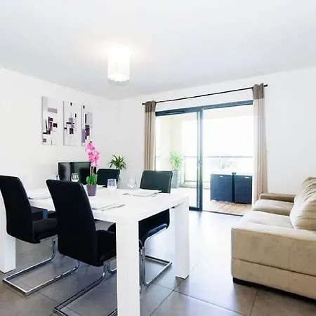 Lejlighed T2 Agosta 100m De La