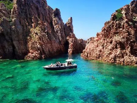 דירה T2 Agosta 100m De La